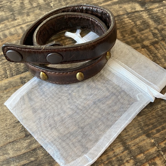 Kristin Kahle double leather wrap bracelet. - Picture 5 of 6